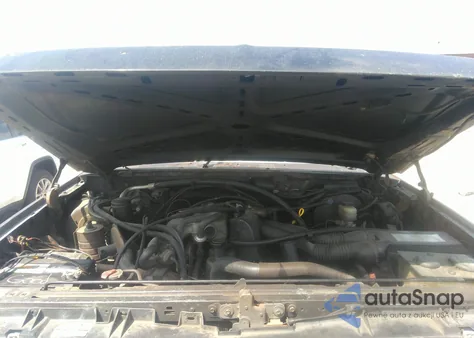 1988 Ford F150 из США, поврежденный, VIN 1FTEF14Y9JNA68053